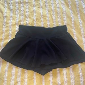 Black mini skort